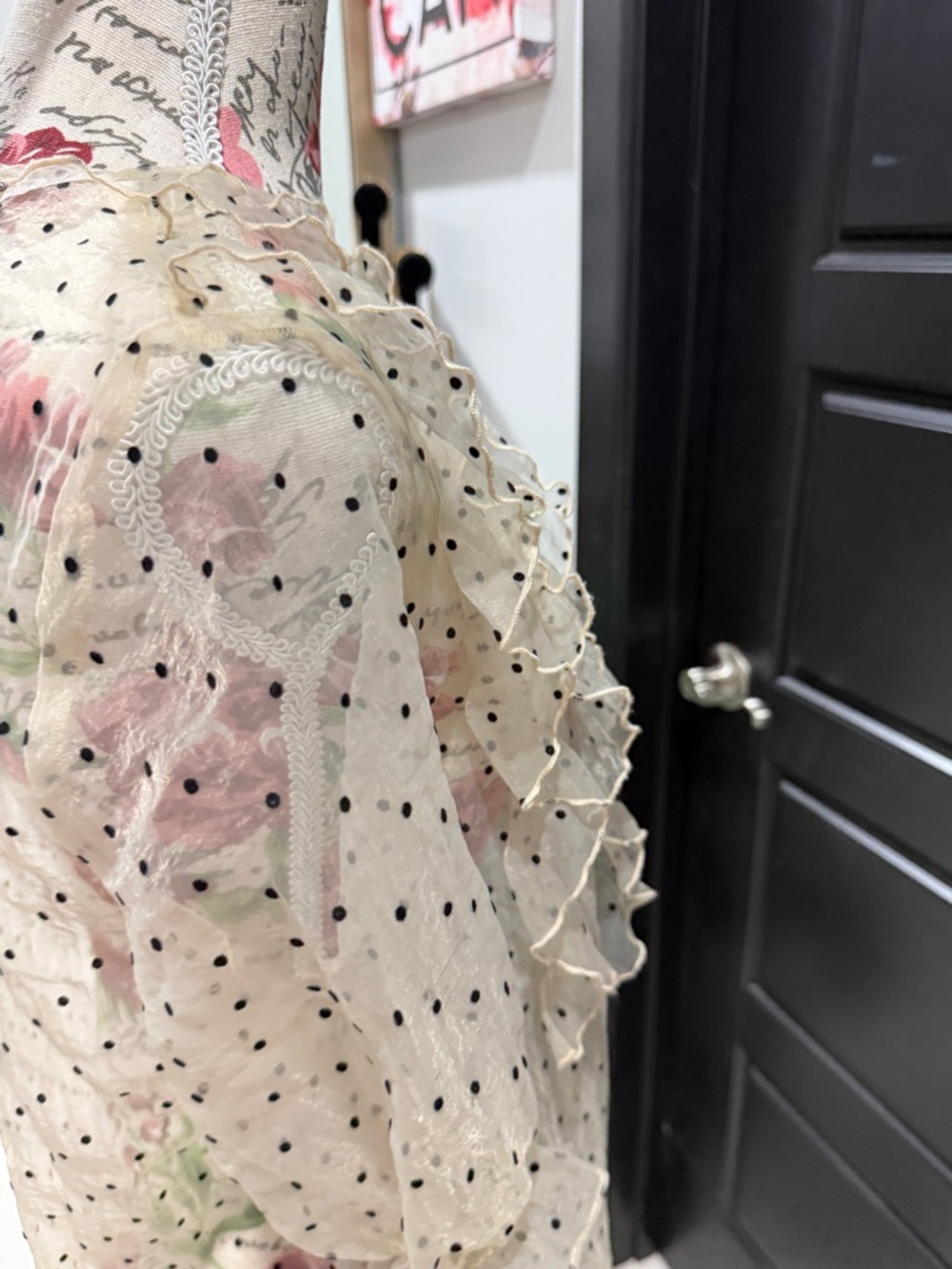 Zara Cream Sheer Polka Dot Blouse with Pink Floral Print - Picture 10 of 11
